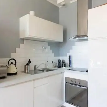 Centre Serbes Apartman *