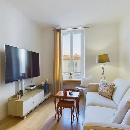 Centre Serbes Apartamento