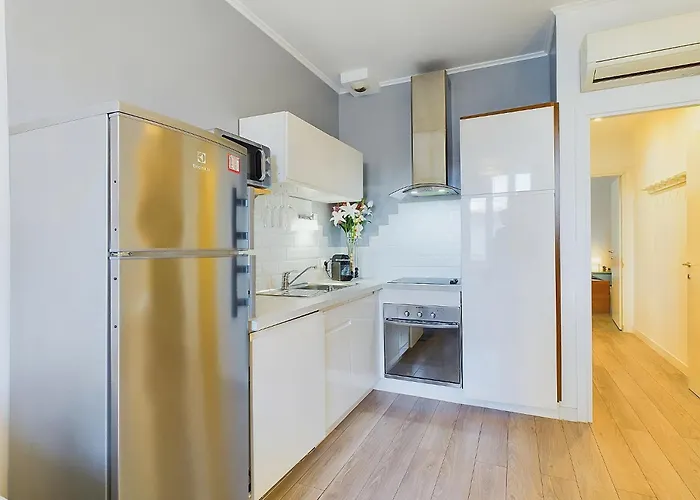 Centre Serbes * كان