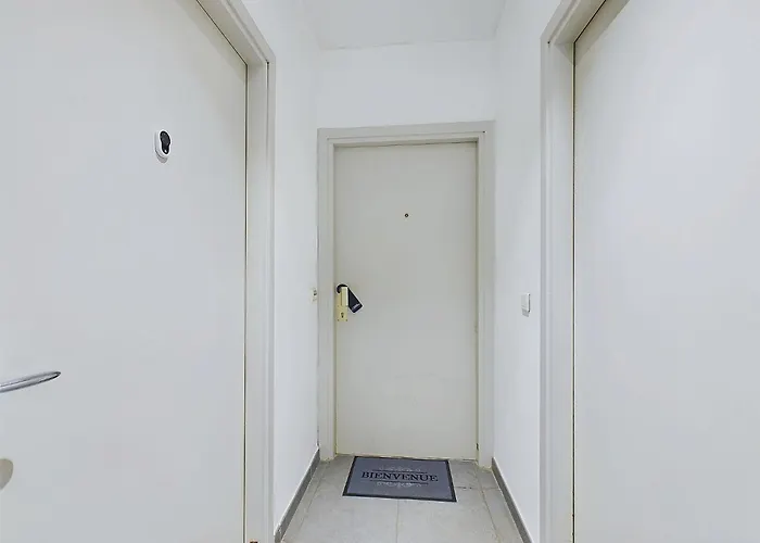 Centre Serbes شقة